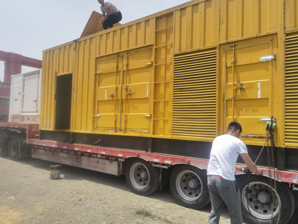江宁除了负载情况和发动机维护，还有哪些因素会影响 200kw 柴油发电机的油耗？